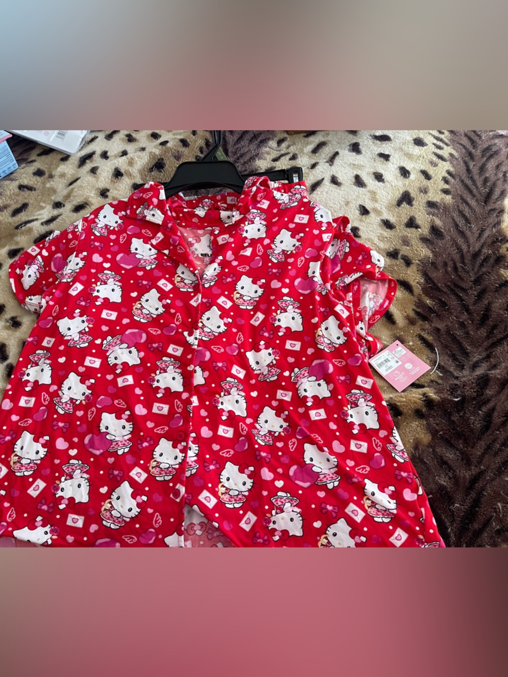 Sanrio Hello Kitty Red and Pink Heart Print Top